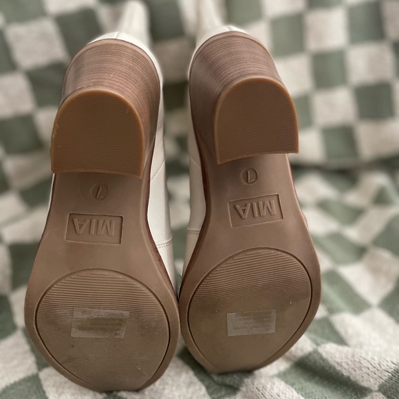 MIA cowboy boots size 7 - Picture 8 of 9